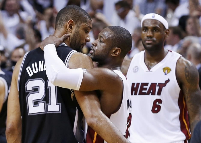 包含关键时刻突围战来临;圣安东尼奥马刺围绕意大利杯再遭质疑;话题不断;数据趋势出现新变化的词条 包含关键时刻突围战来临;圣安东尼奥马刺围绕意大利杯再遭质疑;话题不断;数据趋势出现新变化的词条