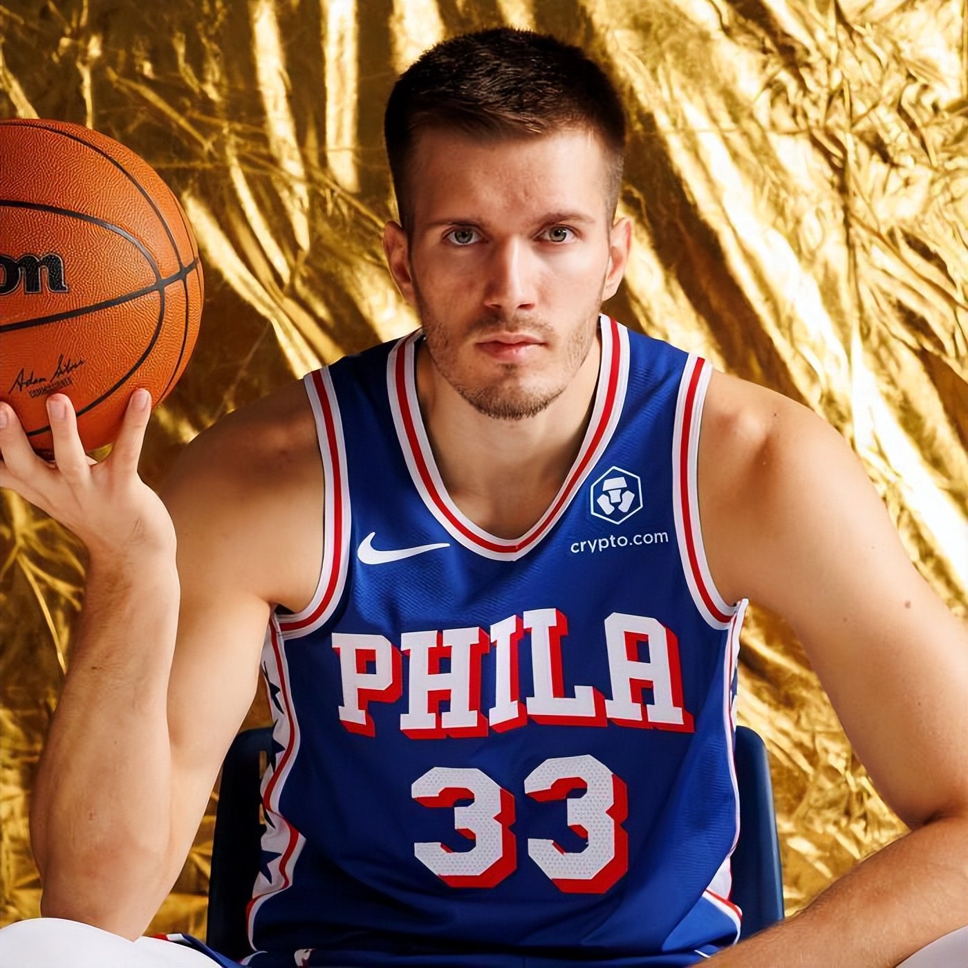 今夜萨克拉门托国王官宣签约：中超节点到来，信心回归，纪律约束更严格的简单介绍